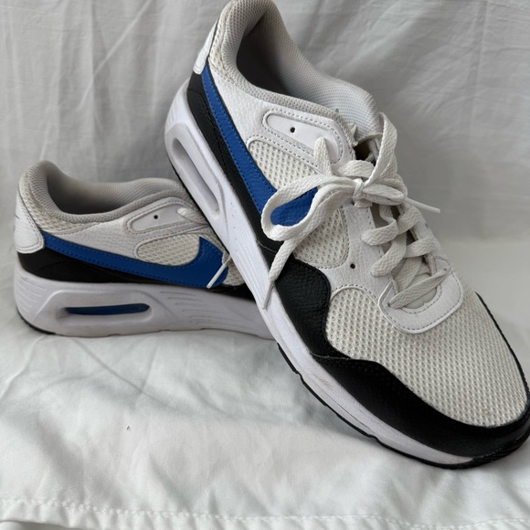 Nike Other - Men's White and Blue Nike Air Max SC Shoes